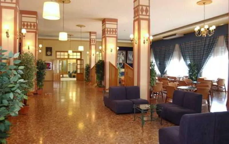 Kross Nuestra Senora De La Victoria Rincón de la Victoria Spanje